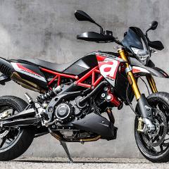 Aprilia Dorsoduro 900 Ambient (1)